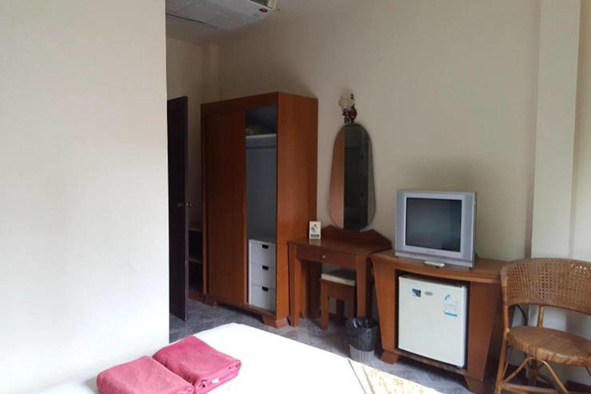 Krabi Loma Hotel Luaran gambar